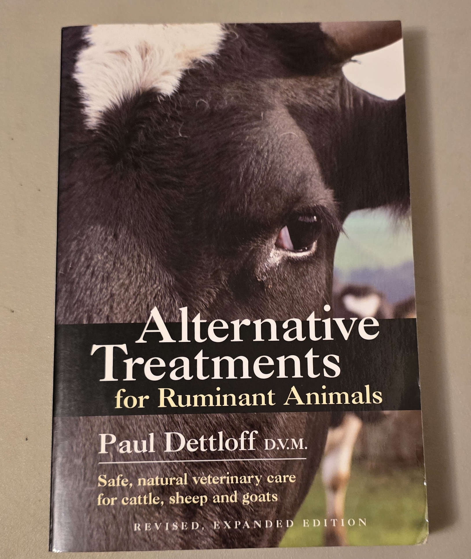 (image for) Alternative Treatments for Ruminant Animals